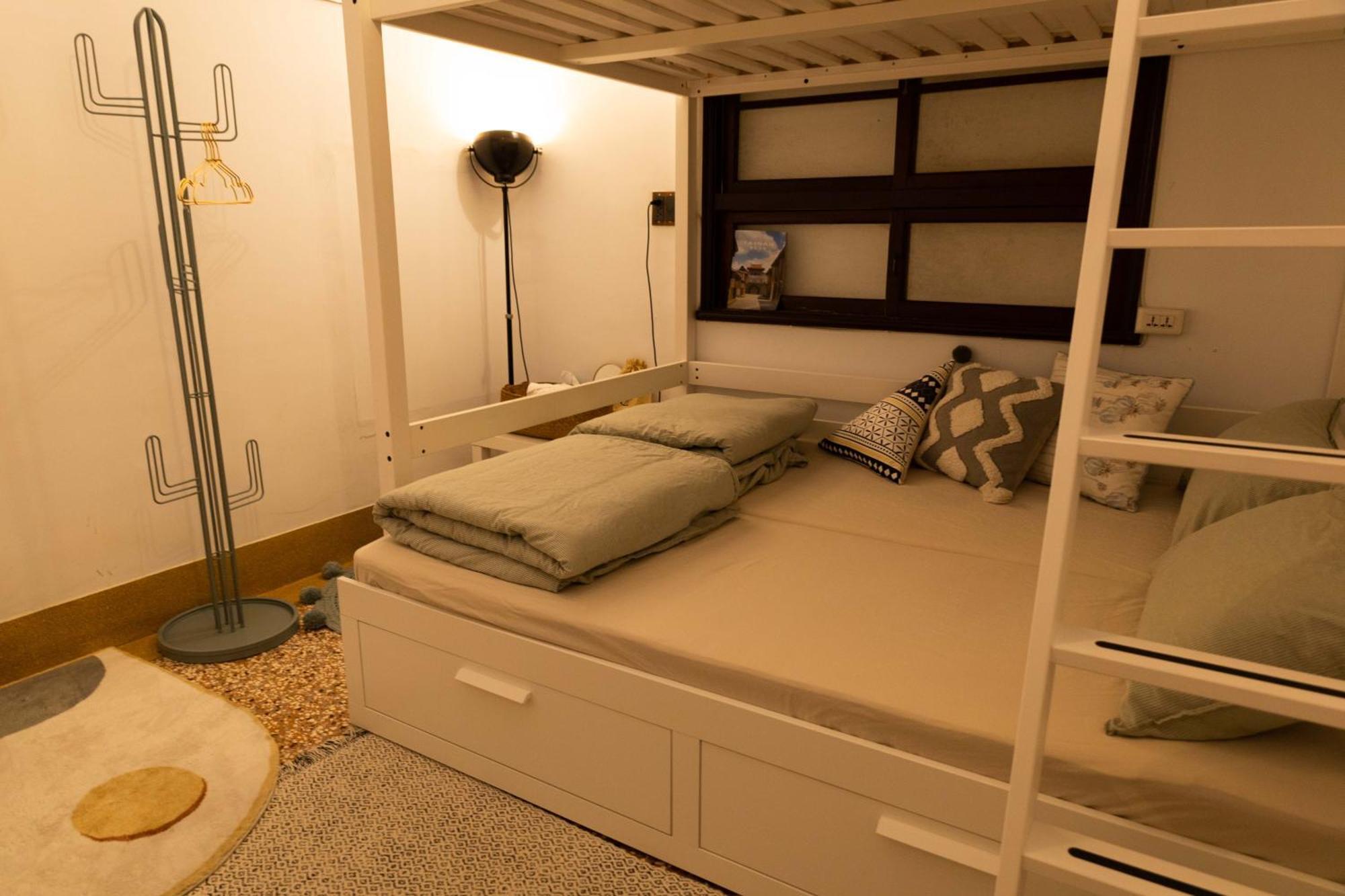 Funnan Guesthouse Tainan Kamer foto
